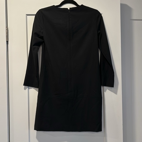Theory Shift Dress - Picture 3 of 5